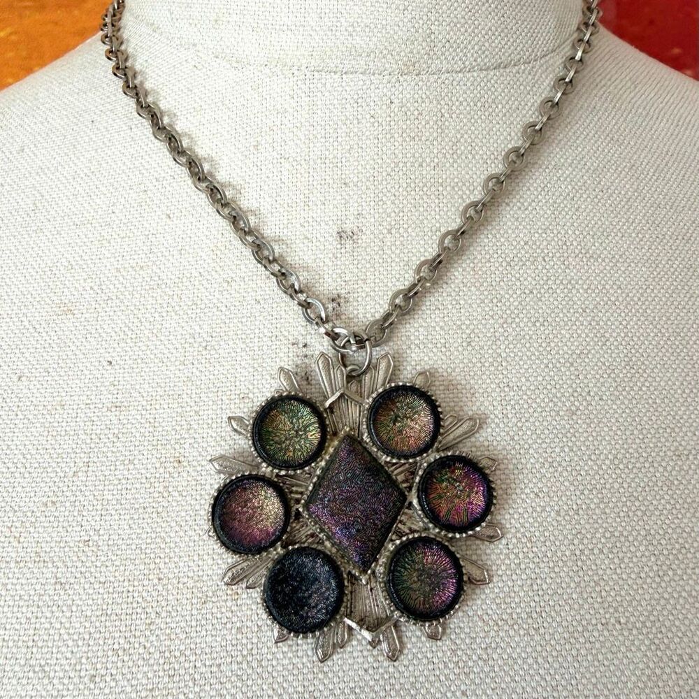 Vintage Dragon’s Skin Iridescent Glass Starburst Pendant Necklace